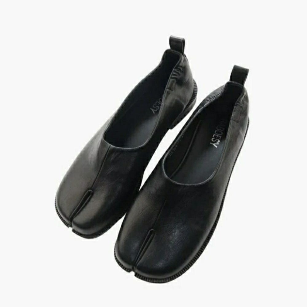 Black Leather Women's Flats